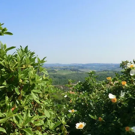 Apartment Appartamenti Ava E Tegrino Nell'Antica Dimora Di Fulignano