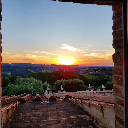 Apartment Appartamenti Ava E Tegrino Nell'Antica Dimora Di Fulignano *